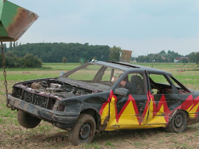 Wheel lift tow truck - Towing