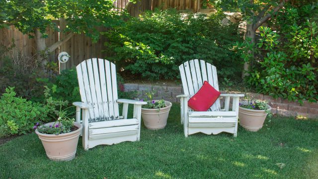 Take good care of the patio furniture in fall