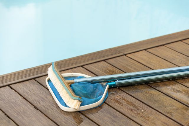 Pool cleaning