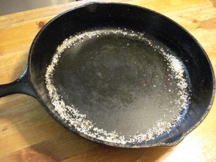 home cleaning cast iron